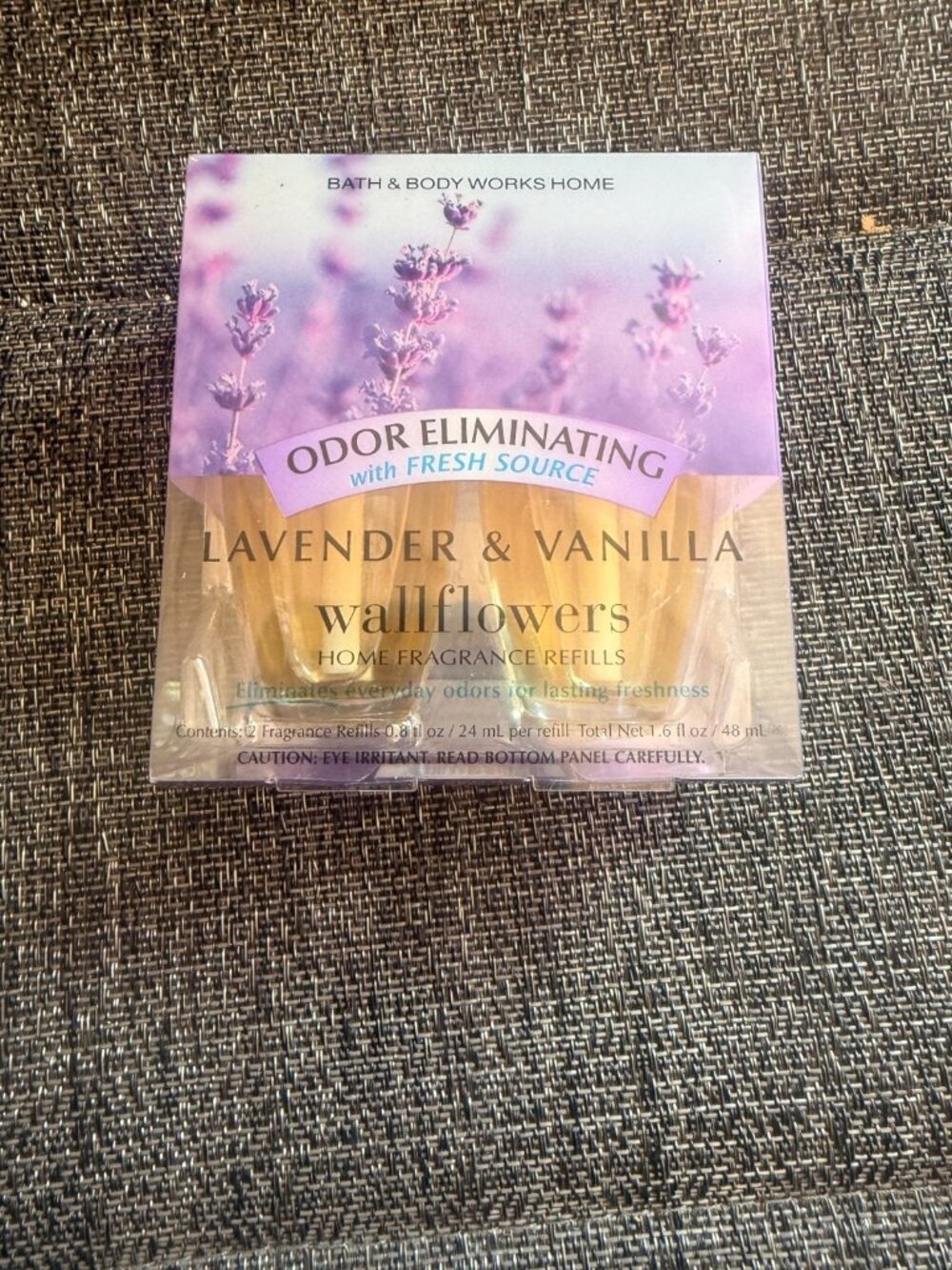Bath Body Works wallflowers Odor Eliminating Lavender & Vanilla refills 2